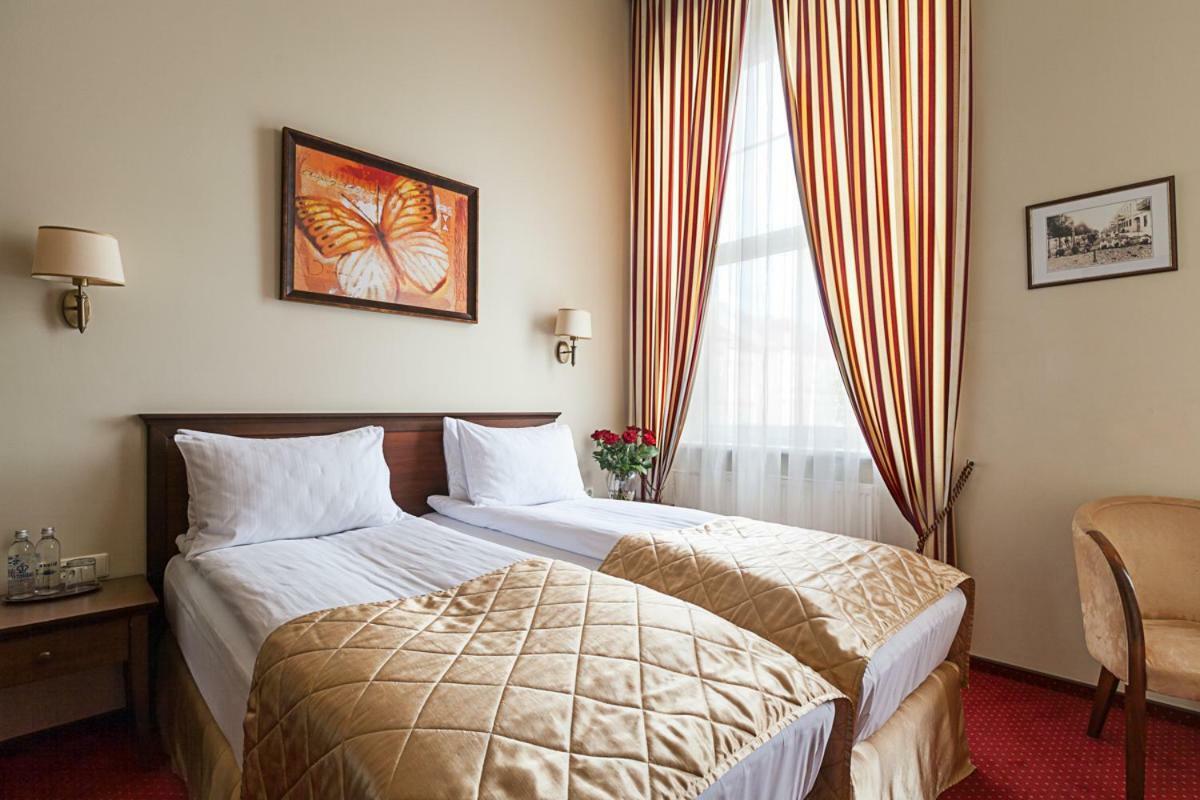 Conviva Hotel Panevezys Exterior photo